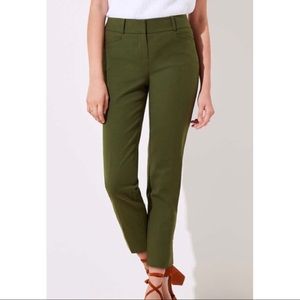 NWT Loft pants - Julie Skinny olive green